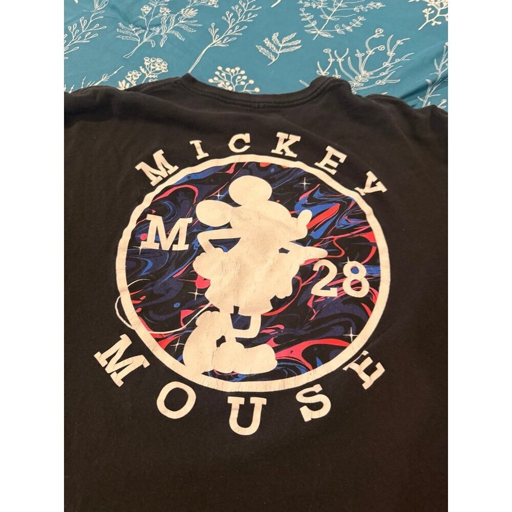 6 FOR $15 Mens XL Disney Mickey shirt